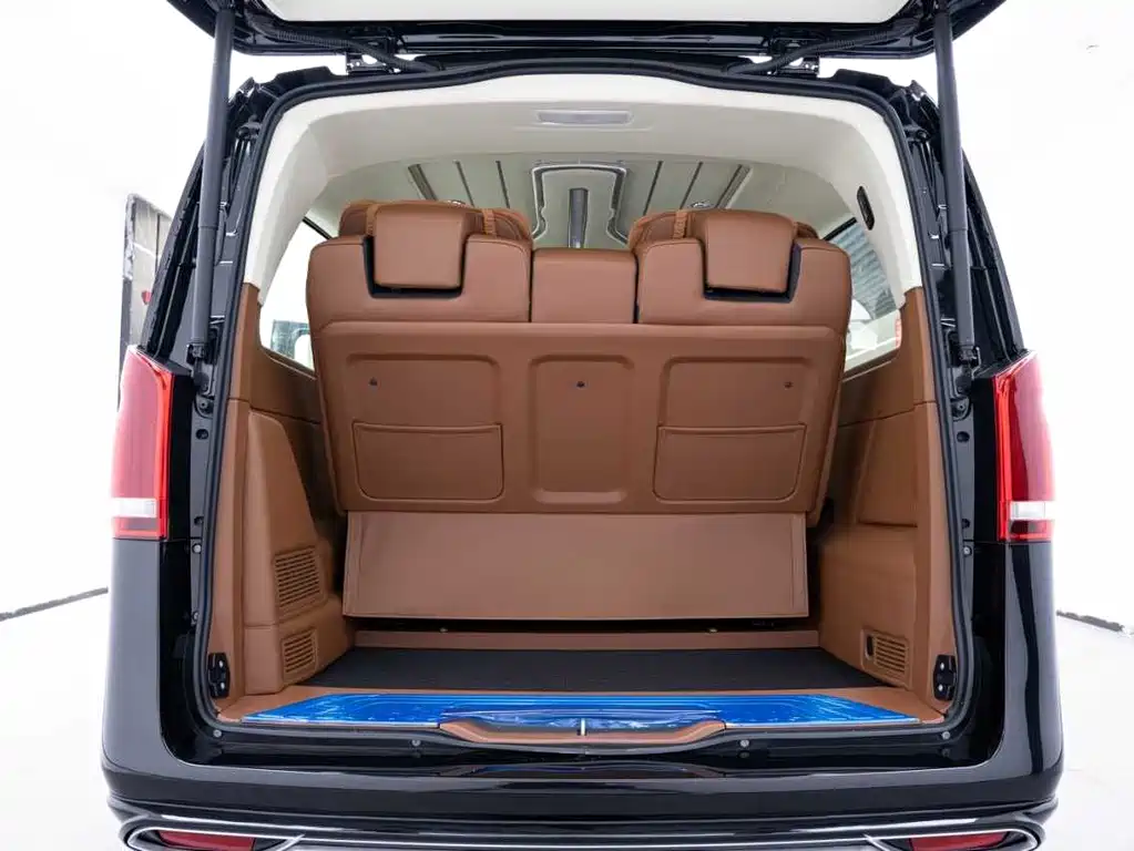 Mercedes-Benz Vito 2024 — фото 10