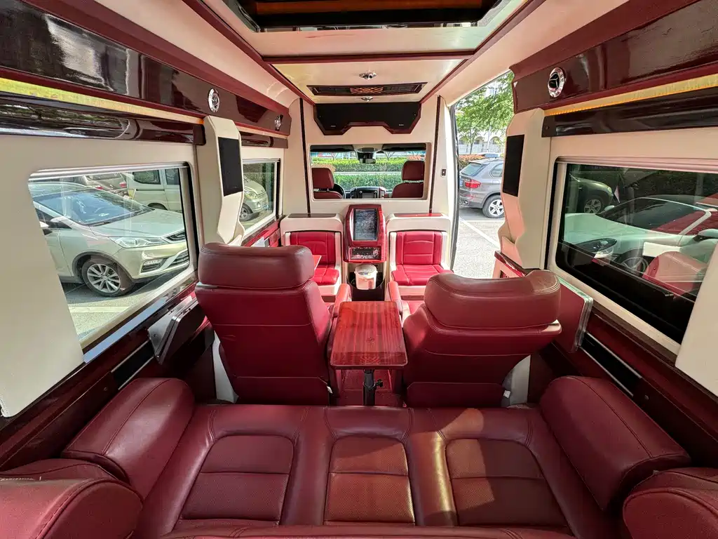 Mercedes-Benz Sprinter 2016 — фото 20