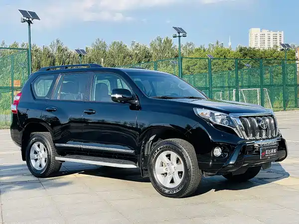 Toyota Prado 2016