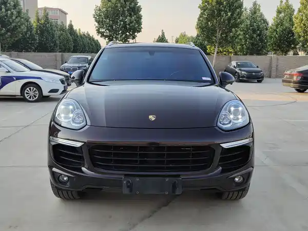 Porsche Cayenne 2015