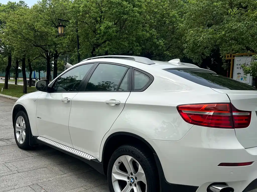 BMW X6 2014 — фото 10