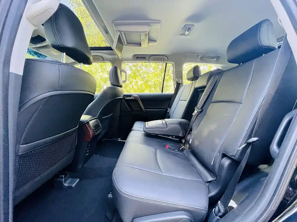 Toyota Prado 2016 — фото 17