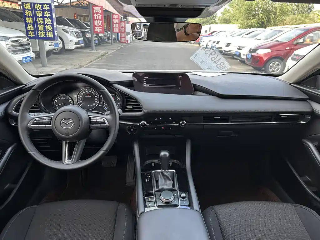Mazda 3 Angkesela 2021