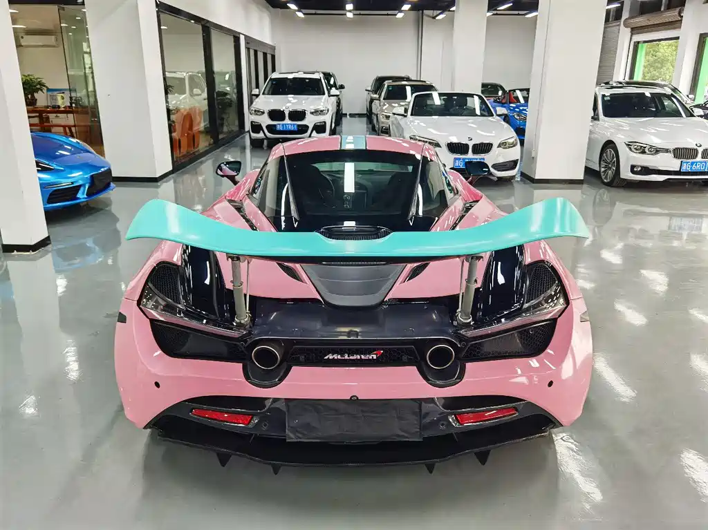 McLaren 720S 2019 — фото 15