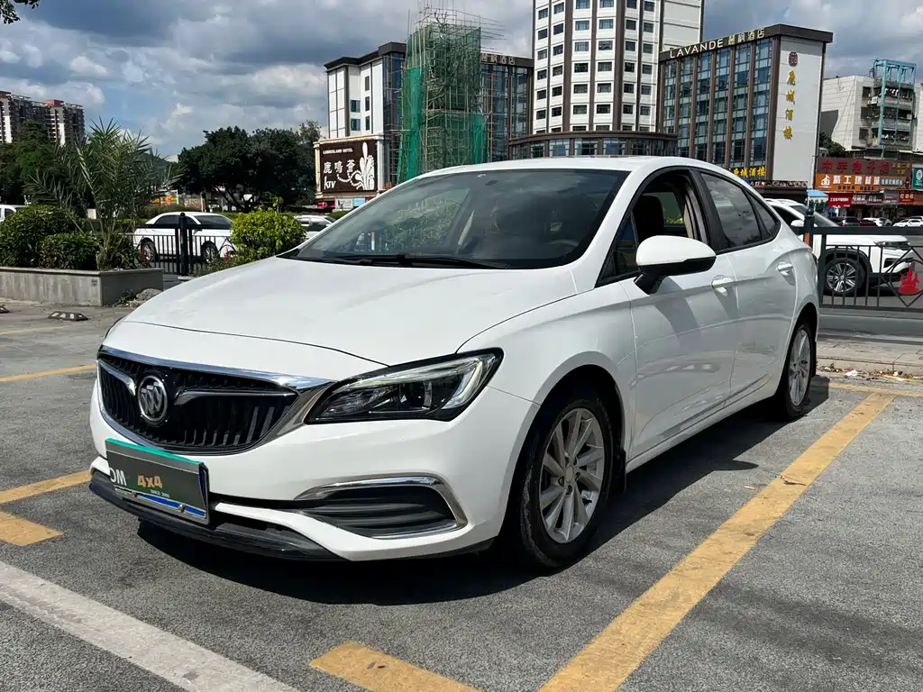 Buick Verano 2018 — фото 1