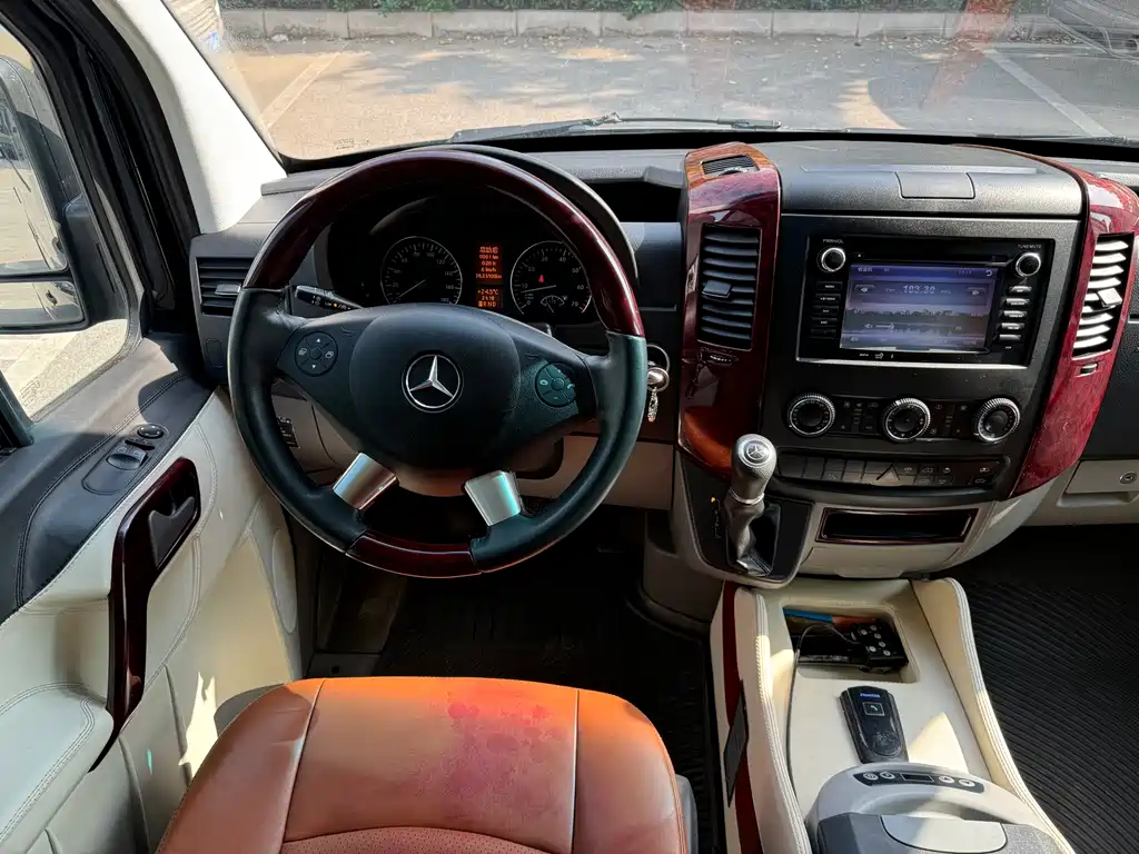 Mercedes-Benz Sprinter 2016 — фото 14