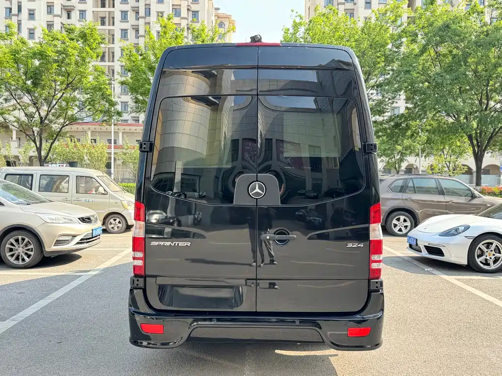 Mercedes-Benz Sprinter 2016 — фото 16