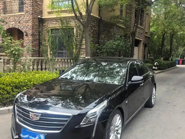 Cadillac CT6 2018