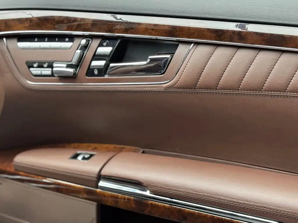 Mercedes-Benz S-Class 2012 — фото 27