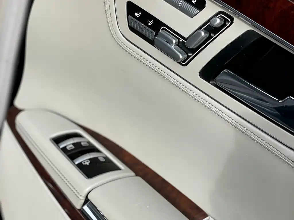 Mercedes-Benz S-Class 2012 — фото 31