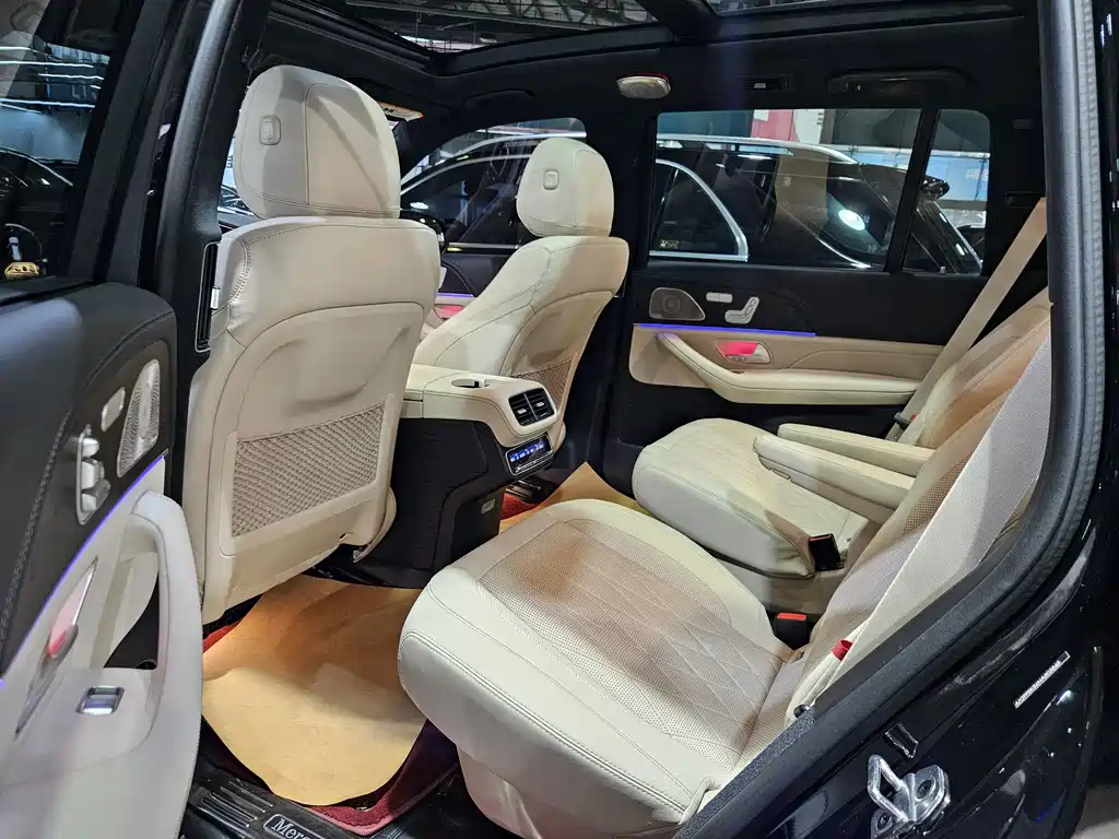 Mercedes-Benz GLS AMG 2024 — фото 21