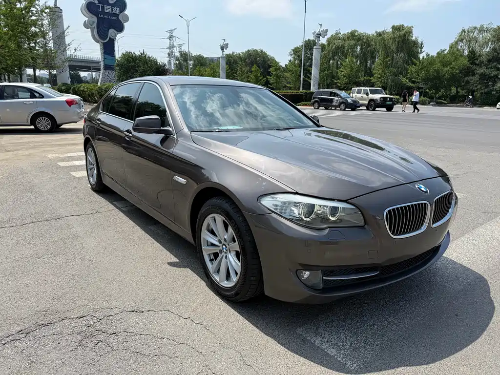 BMW 5 Series 2013 — фото 3