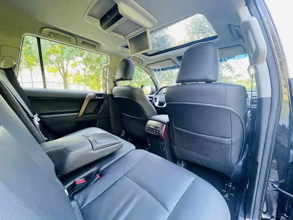 Toyota Prado 2016 — фото 14