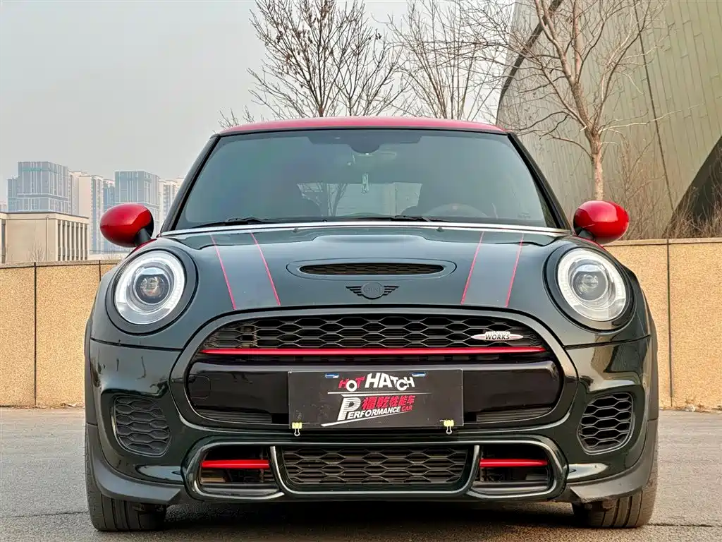 MINI JCW 2018 — фото 2