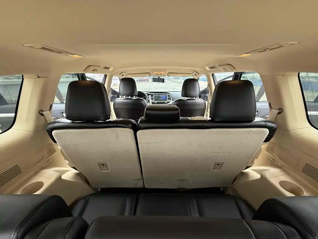 Toyota Highlander 2019 — фото 11