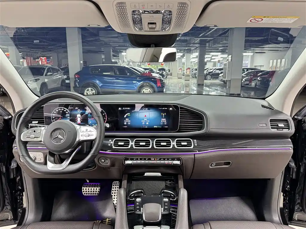 Mercedes-Benz GLS 2023 — фото 4