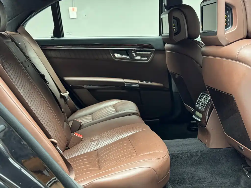 Mercedes-Benz S-Class 2012 — фото 21