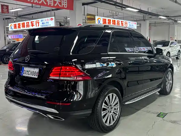 Mercedes-Benz GLE 2016