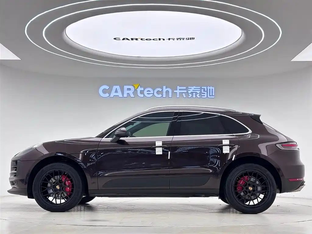 Porsche Macan 2022 — фото 27