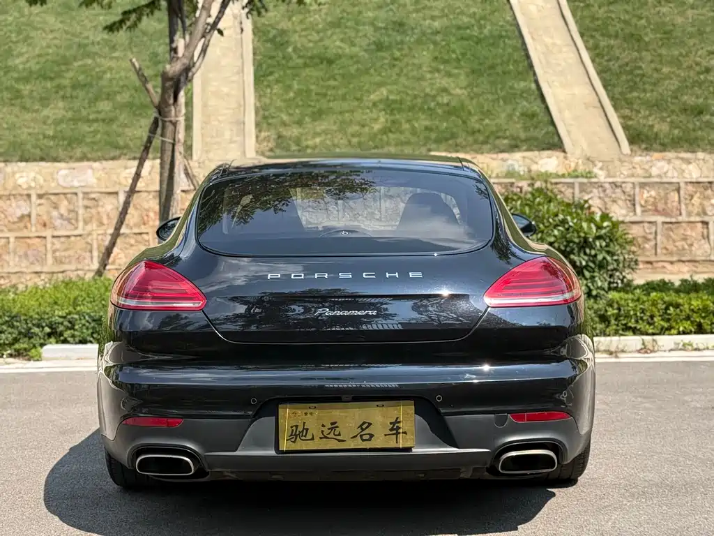 Porsche Panamera 2016 — фото 15