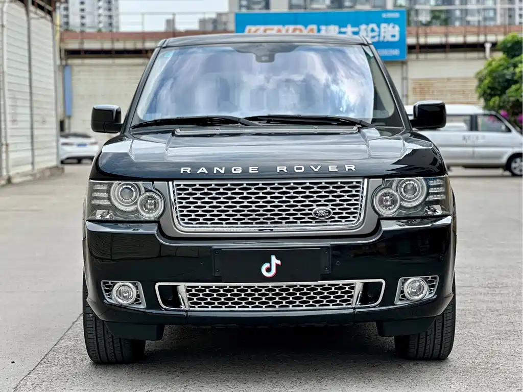 Land Rover Range Rover 2010 — фото 4