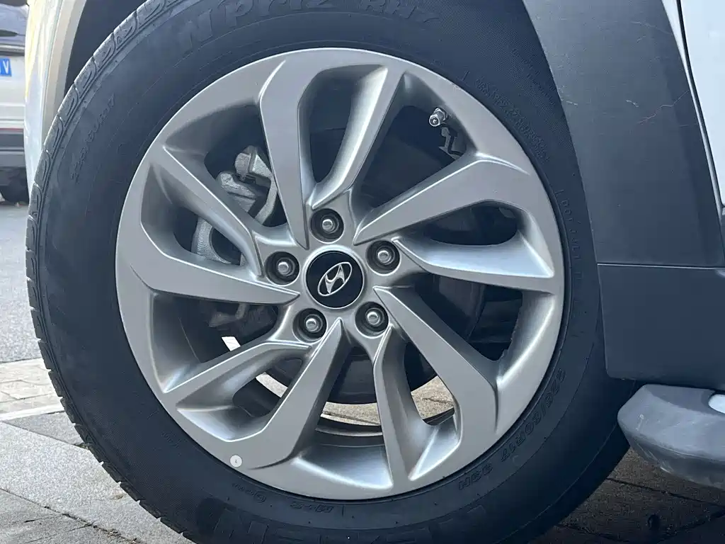Hyundai Tucson 2018 — фото 7