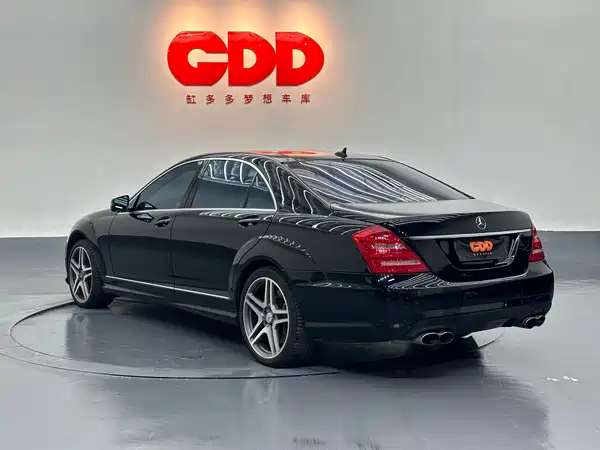 Mercedes-Benz S-Class AMG 2010
