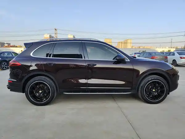 Porsche Cayenne 2015