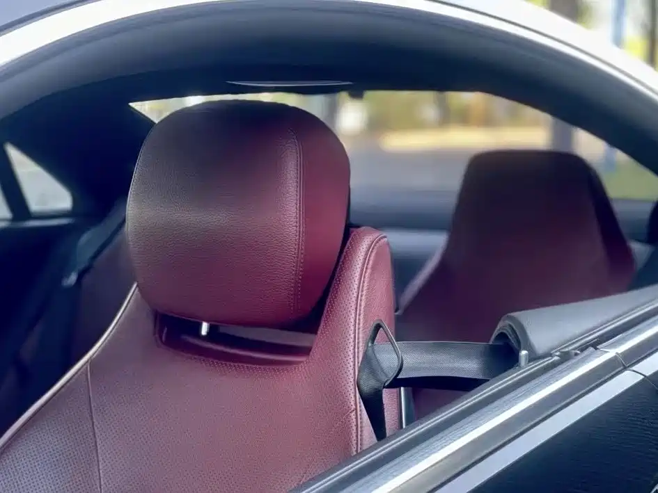 Mercedes-Benz E-Class 2015 — фото 11
