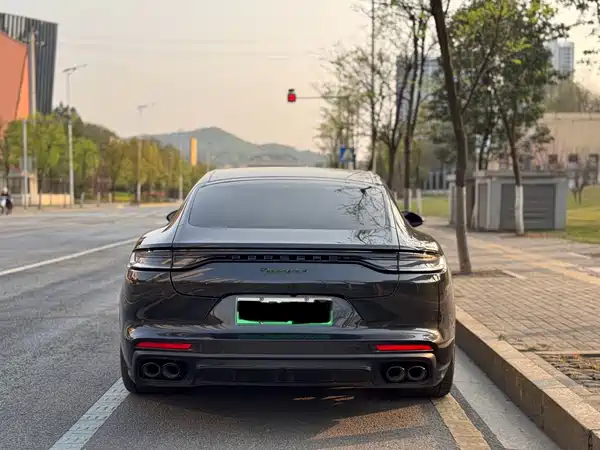Porsche Panamera New Energy 2023