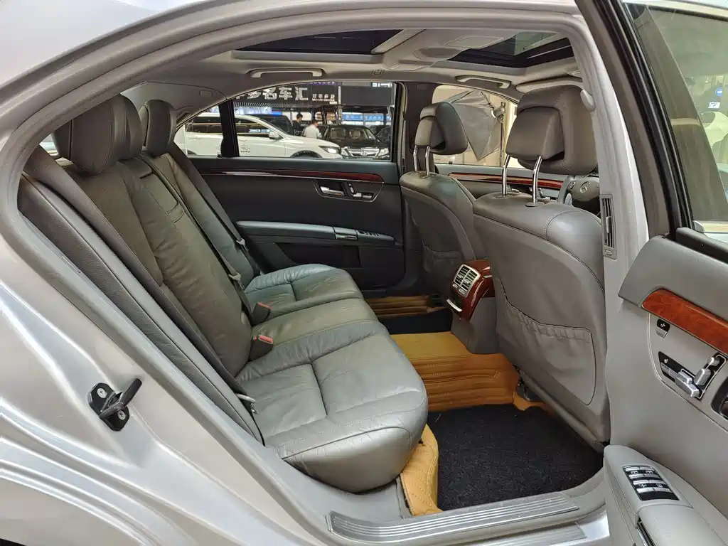 Mercedes-Benz S-Class 2008 — фото 16
