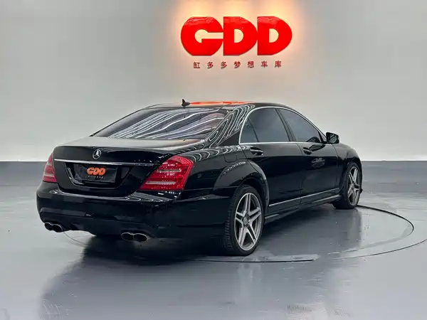 Mercedes-Benz S-Class AMG 2010