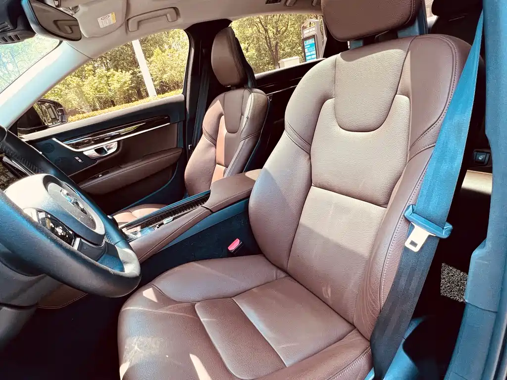 Volvo S90 2017 — фото 14