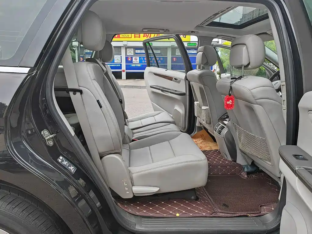 Mercedes-Benz R-Class 2012 — фото 24
