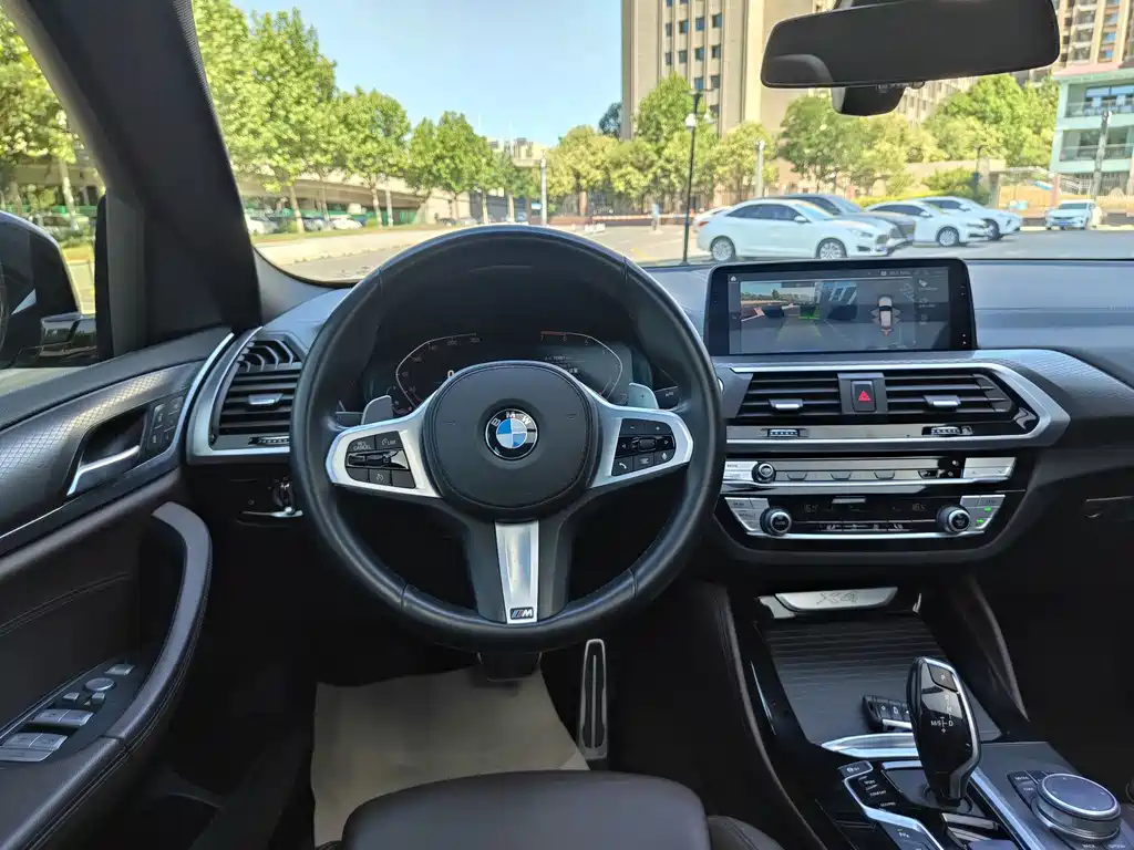BMW X4 2020 — фото 13