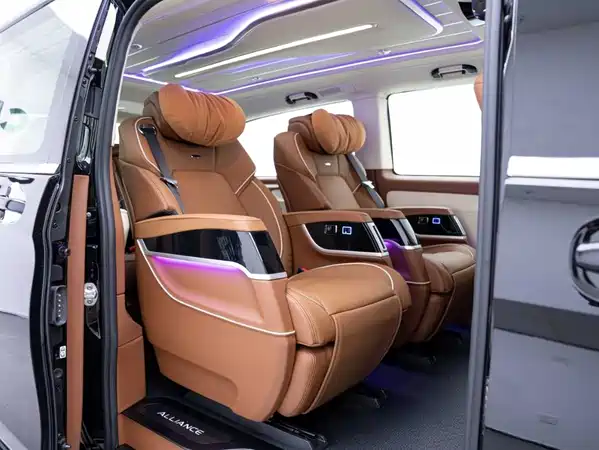 Mercedes-Benz Vito 2024