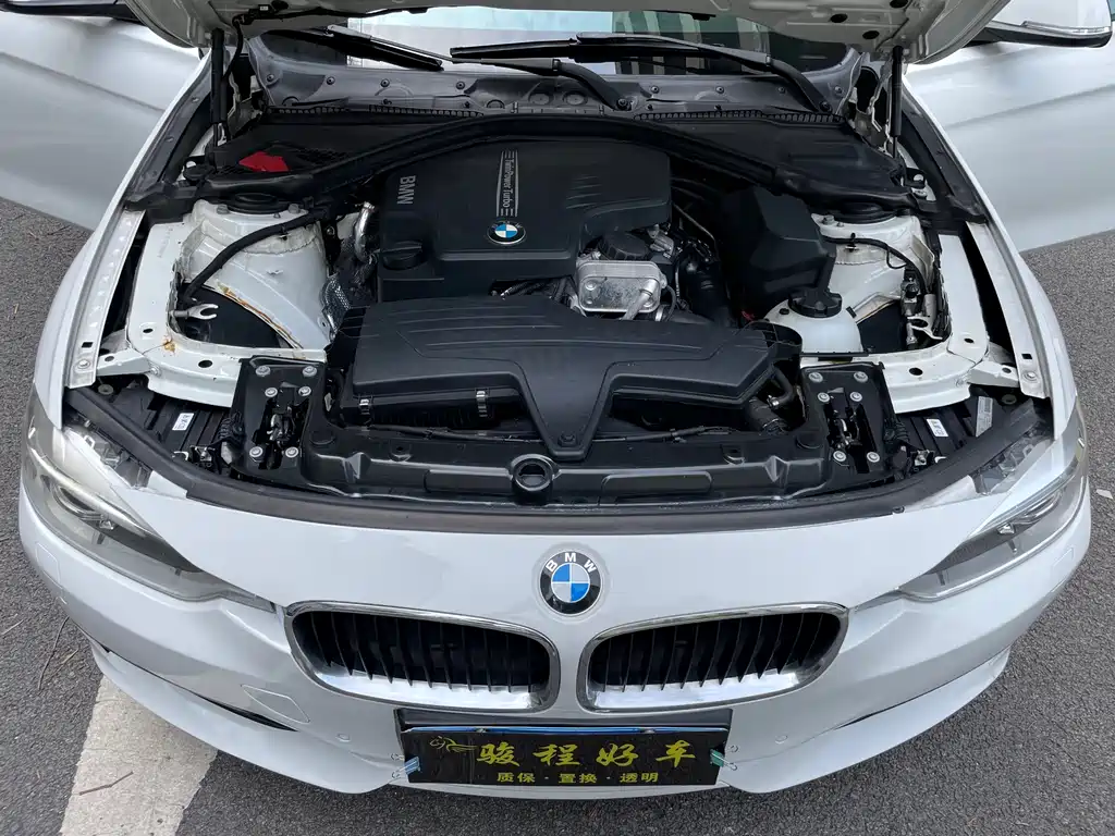 BMW 3 Series 2015 — фото 9