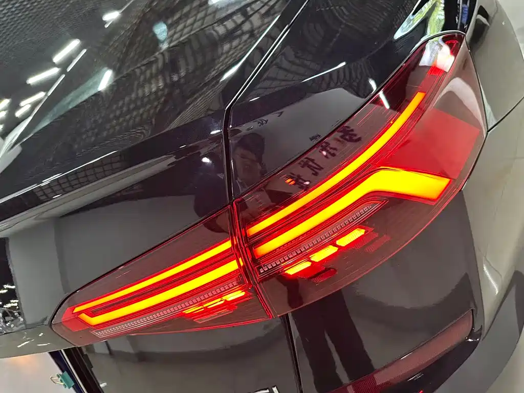 Volkswagen Passat 2021 — фото 13