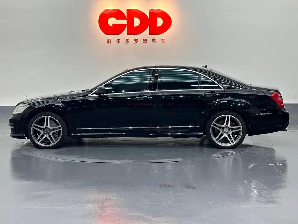 Mercedes-Benz S-Class AMG 2010 — фото 8