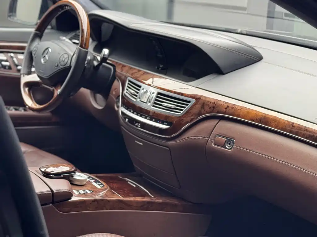 Mercedes-Benz S-Class 2012 — фото 26