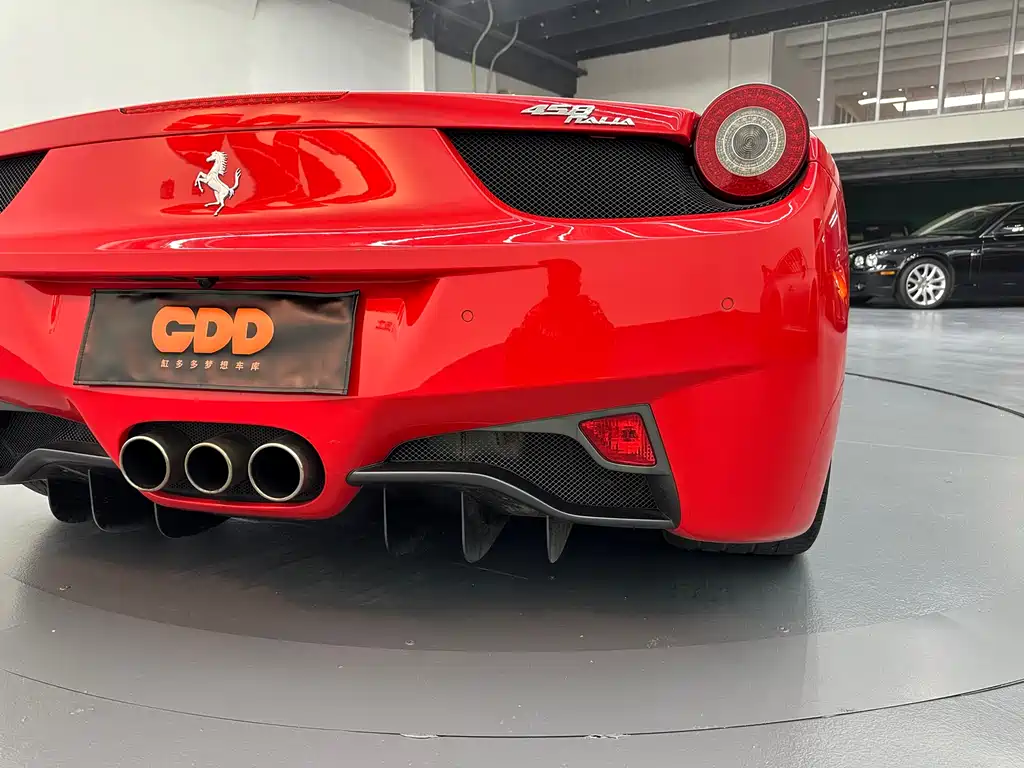 Ferrari 458 2015 — фото 11