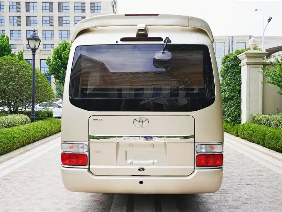 Toyota Coaster 2020 — фото 22