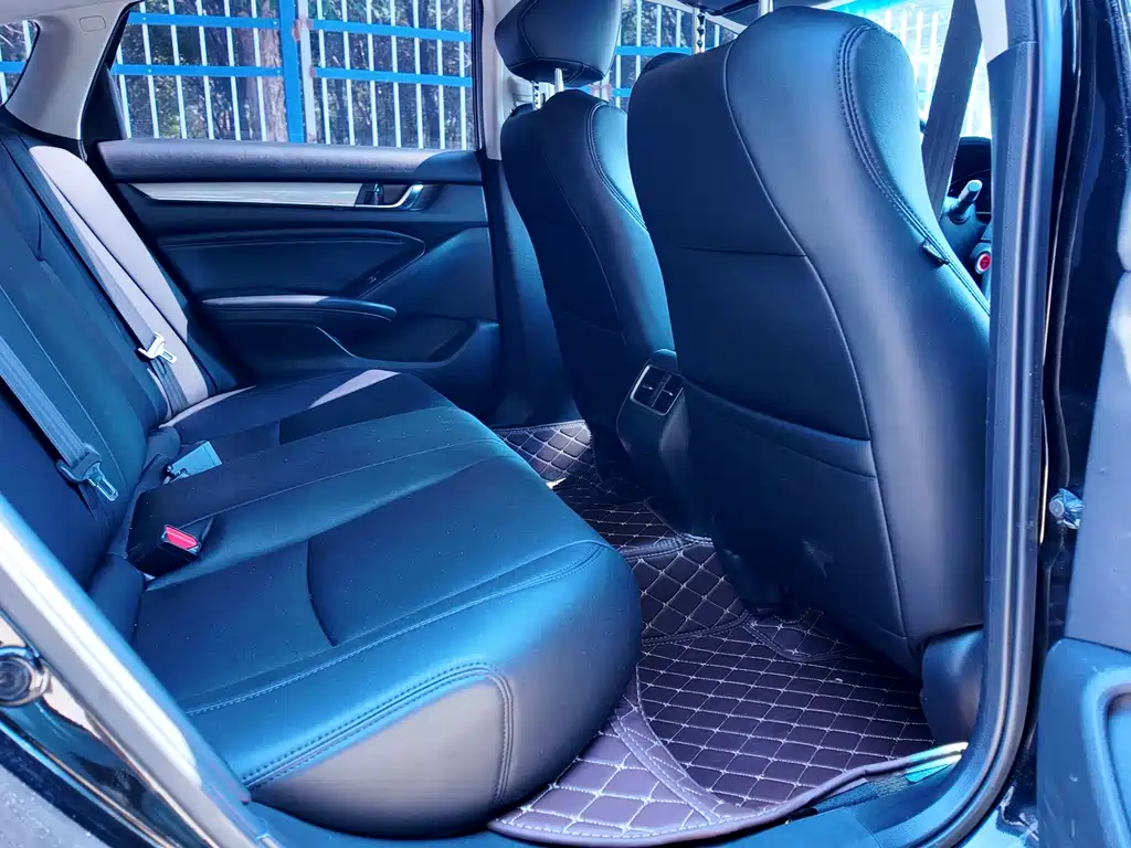 Honda Accord 2019 — фото 13