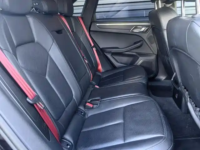 Porsche Macan 2021 — фото 12