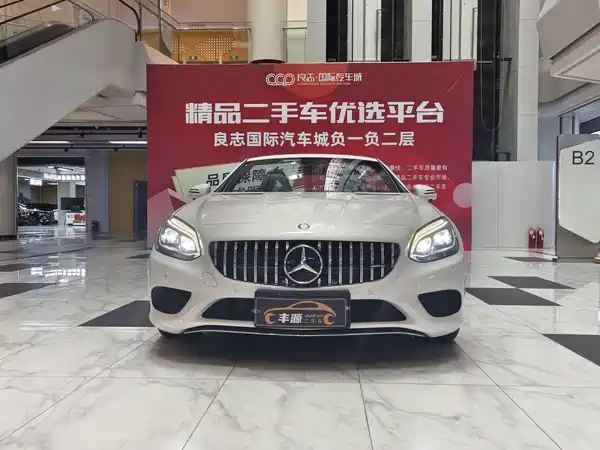 Mercedes-Benz SLC 2016