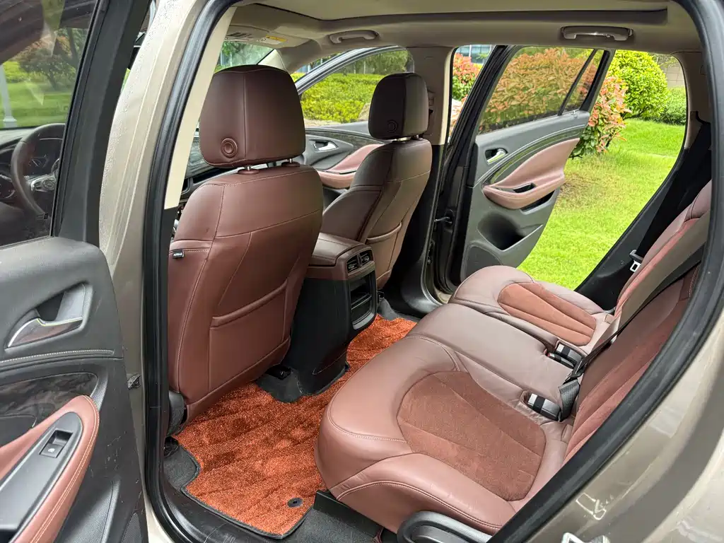 Buick Envision Plus 2016 — фото 10