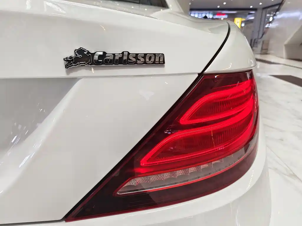 Mercedes-Benz SLC 2018 — фото 15