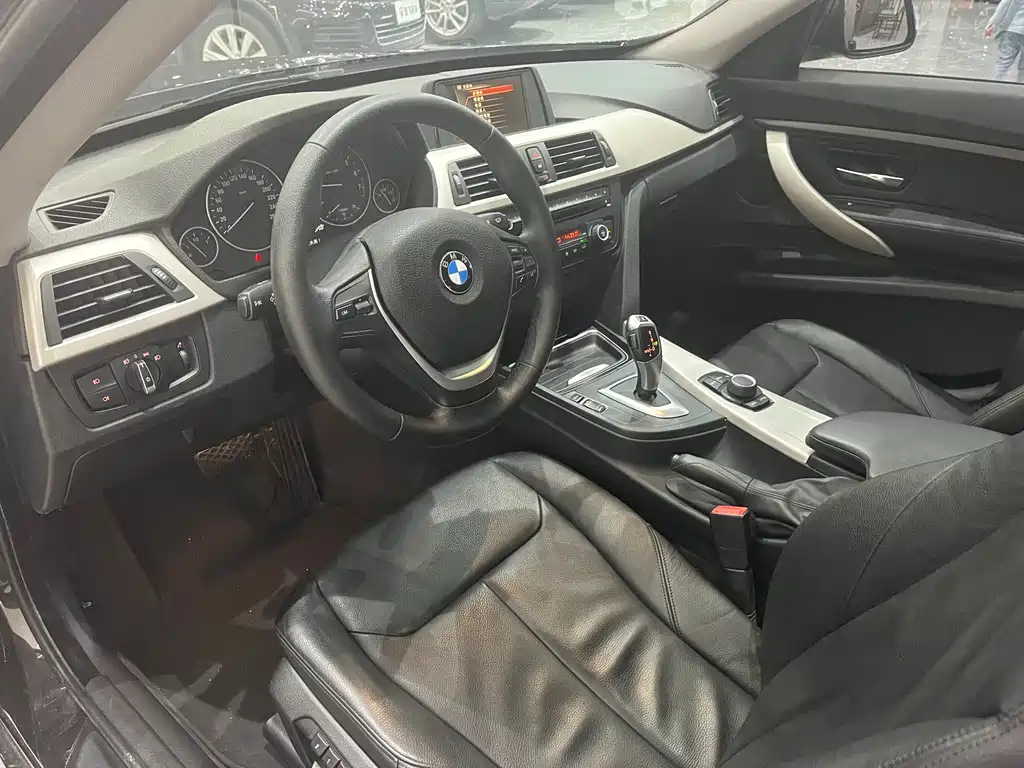 BMW 3 Series GT 2015 — фото 9