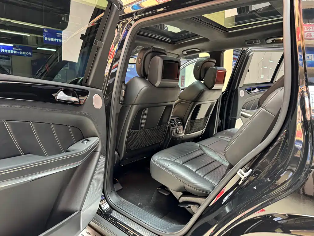Mercedes-Benz GL-Class AMG 2015 — фото 14
