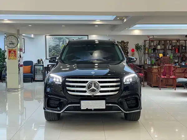 Mercedes-Benz GLS 2024